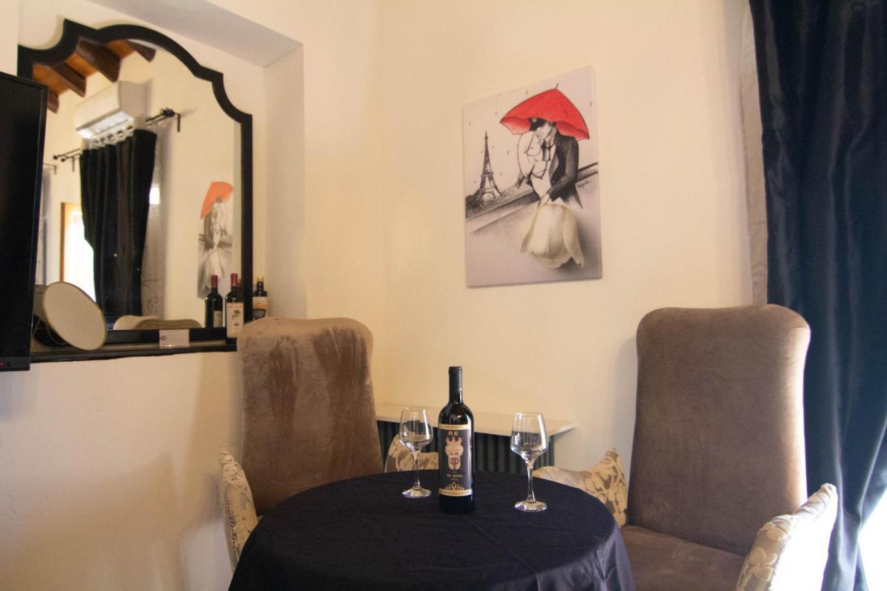 La Corte Della Regina Catania